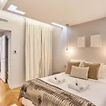 Superb Air-conditioned Flat On The Champs Elysees Appartamento Parigi