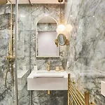 Superb Air-conditioned Flat On The Champs Elysees Appartamento Parigi