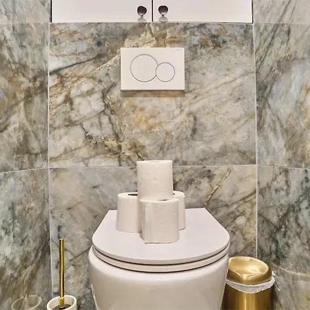 Superb Air-conditioned Flat On The Champs Elysees * Paris