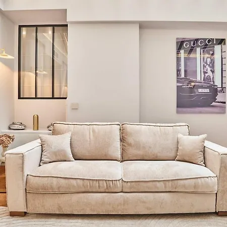 Apartment Superb Air-conditioned Flat On The Champs Elysees *