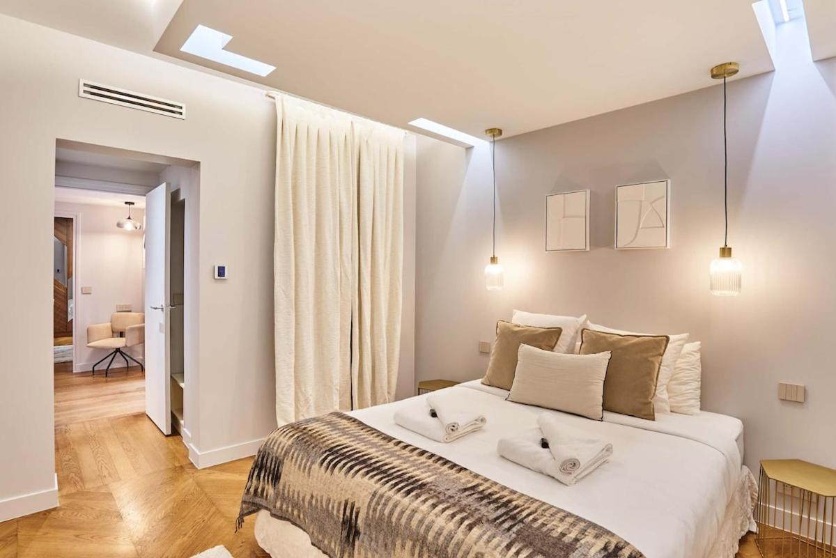 Superb Air-conditioned Flat On The Champs Elysees Appartamento Parigi